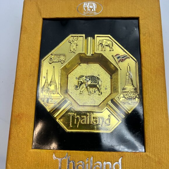 Thai Pattern Tin Display Plate‎ Size 4x4" Souvenirs of Thailand - Picture 1 of 6
